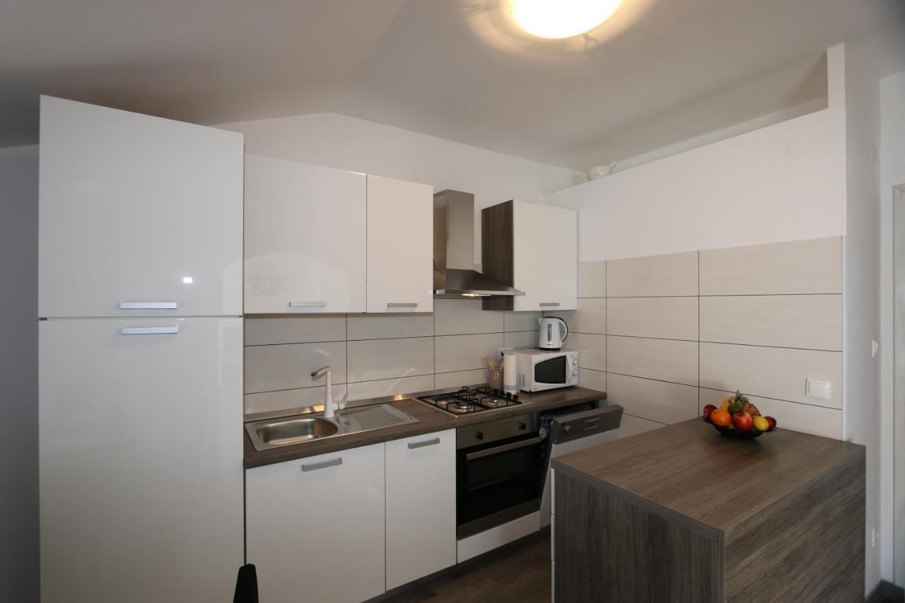 Apartment Petra Šilo Zewnętrze zdjęcie